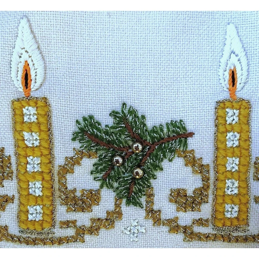 Holiday Xmas Candles Snowflakes Needlework Wool Runner Vtg / Antique 18x42
